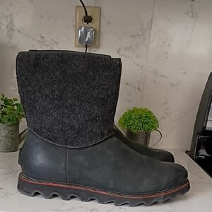 Sorel Black Boots  For Men